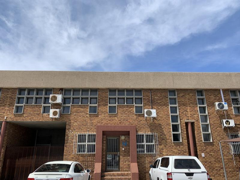 To Let commercial Property for Rent in Montague Gardens Western Cape